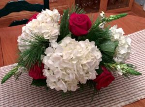 December Fresh Hydrangea Roses and Star of Bethlehem